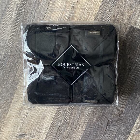 Equestrian Stockholm Black Edition Bandages - Picture 1 of 7